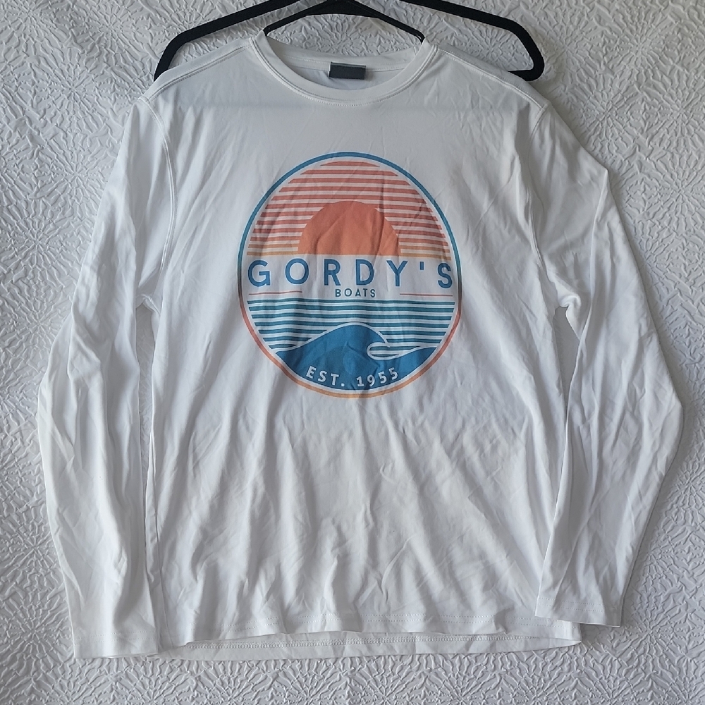 MV Sport White Long Sleeve Shirt with Graphic